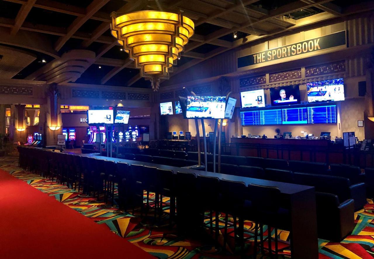 The Inn At Charles Town / Hollywood Casino Eksteriør bilde